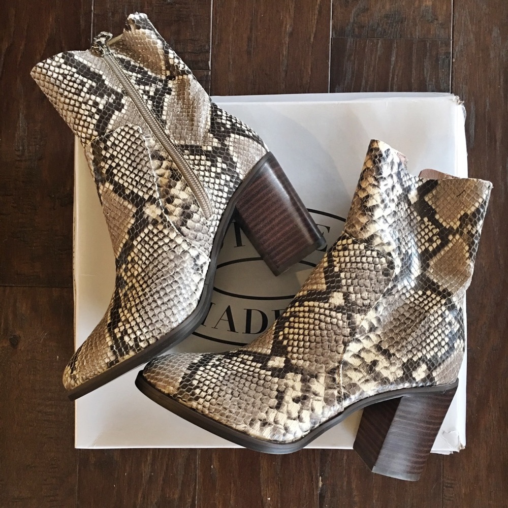 BRAND NEW WITH BOX Steve Madden boots